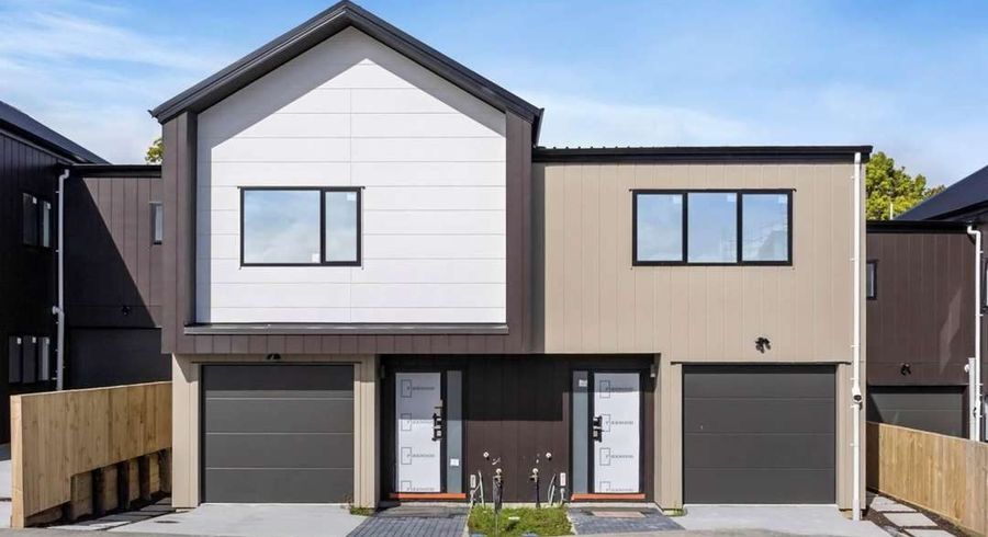  at 12 Peara Pl, Henderson, Waitakere City, Auckland