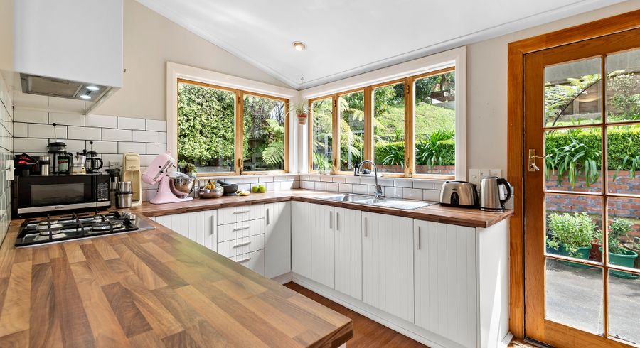  at 4 Konini Road, Hataitai, Wellington