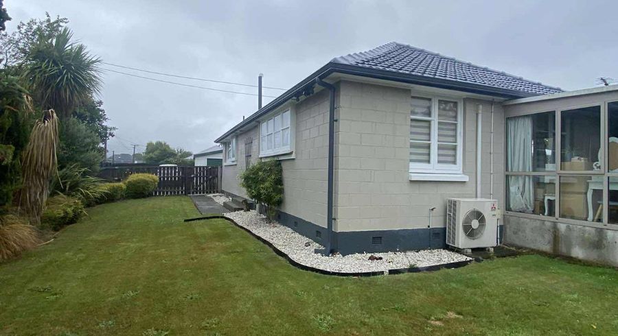  at 2 Grosvenor Street, Redwood, Christchurch City, Canterbury