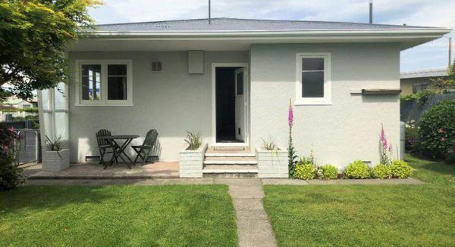  at 400 Park Road North, Parkvale, Hastings, Hawke's Bay