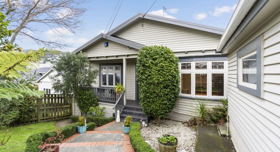  at 17 Raine Street, Karori, Wellington