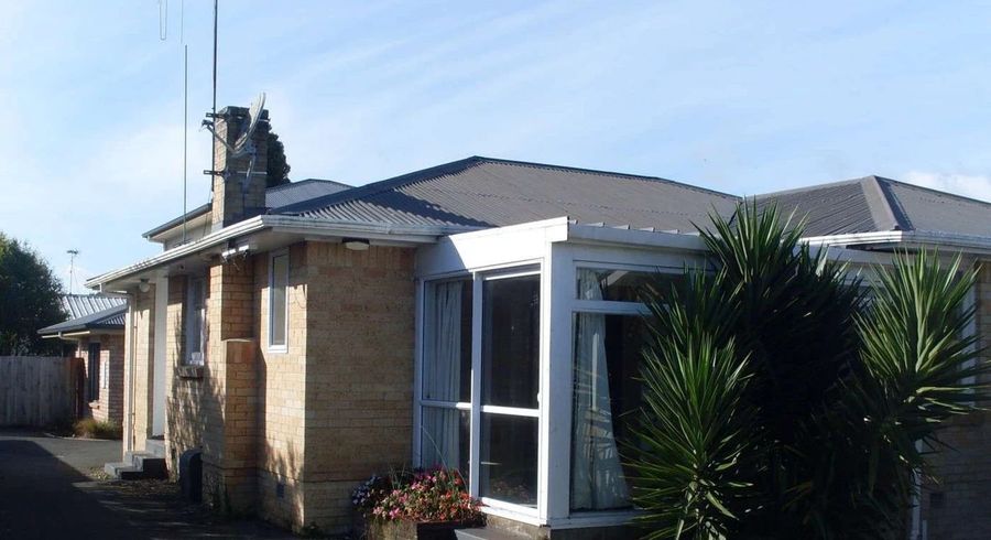  at 42 Knighton Road, Hillcrest, Hamilton, Waikato