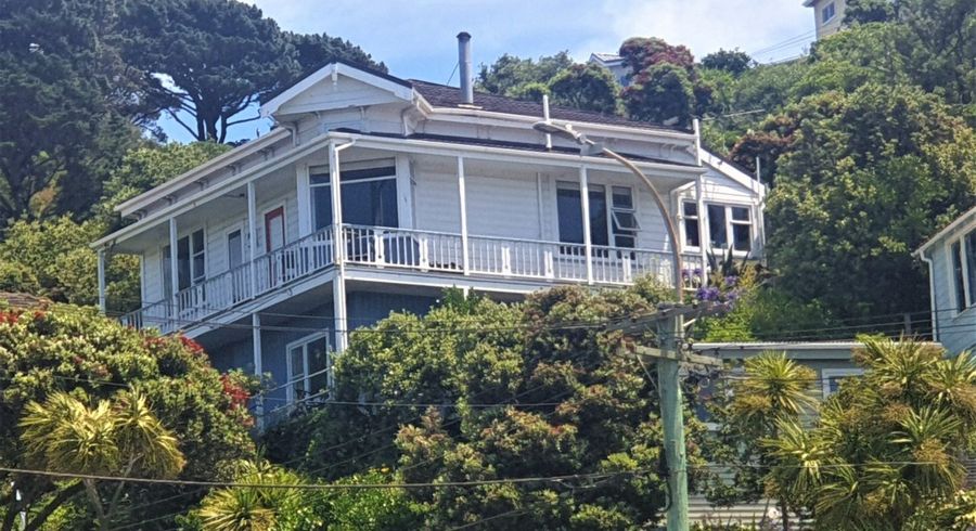  at 8 Hungerford Road, Lyall Bay, Wellington, Wellington