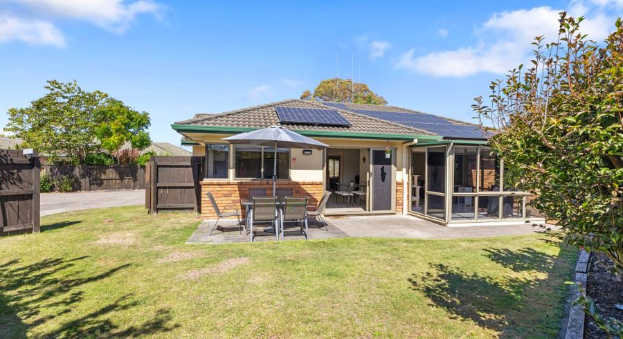  at 6 Mcleod Place, Papamoa, Tauranga, Bay Of Plenty