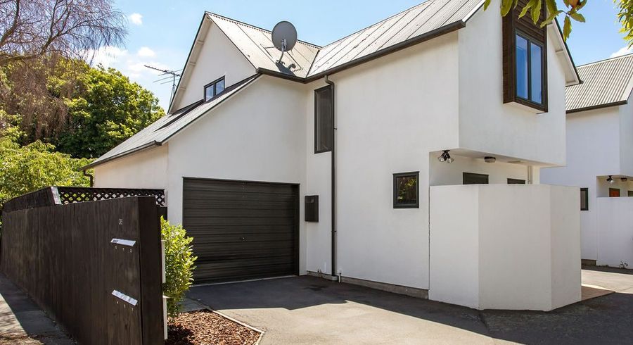  at 1/35 Walpole Street, Waltham, Christchurch