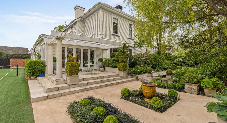  at 40 Mansfield Avenue, Merivale, Christchurch City, Canterbury