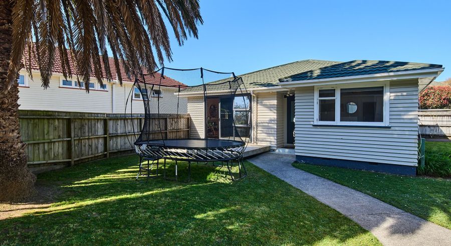  at 316 Main Road, Tawa, Wellington, Wellington