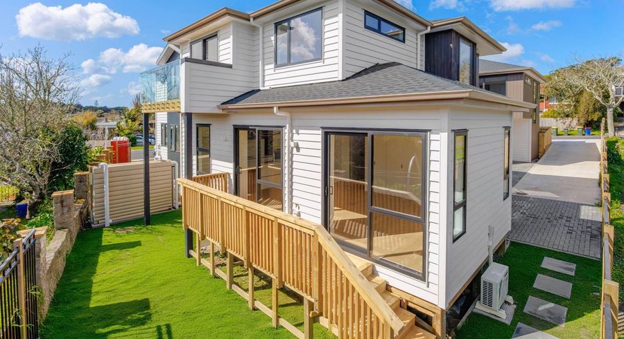  at 144 Moore Street, Hillcrest, North Shore City, Auckland