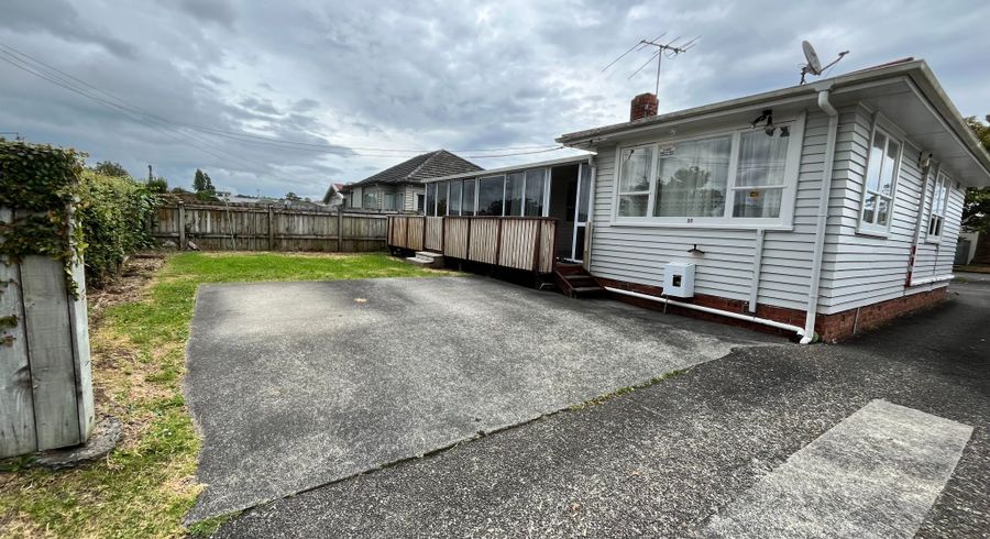  at 35 Taylor Street, Blockhouse Bay, Auckland City, Auckland