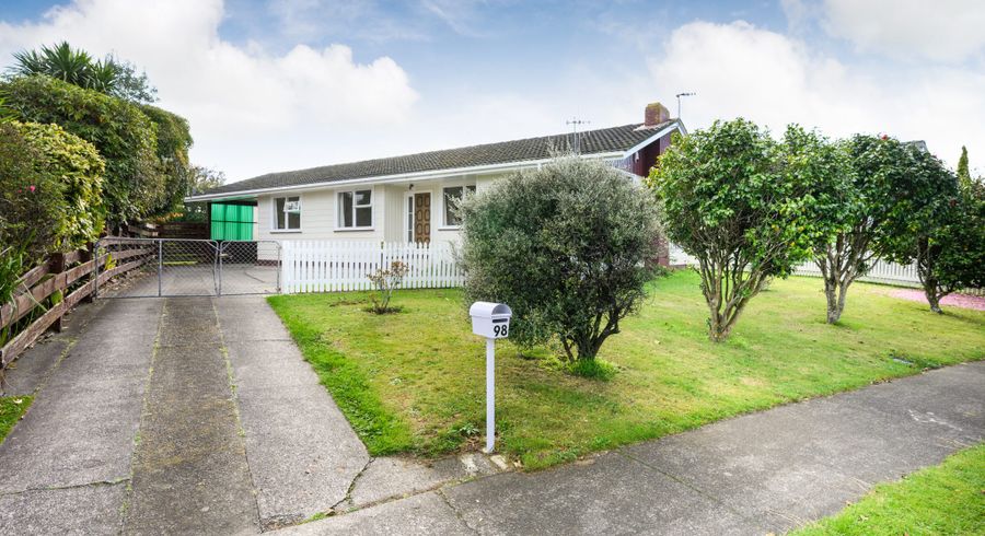  at 98 Apollo Parade, Milson, Palmerston North, Manawatu / Whanganui