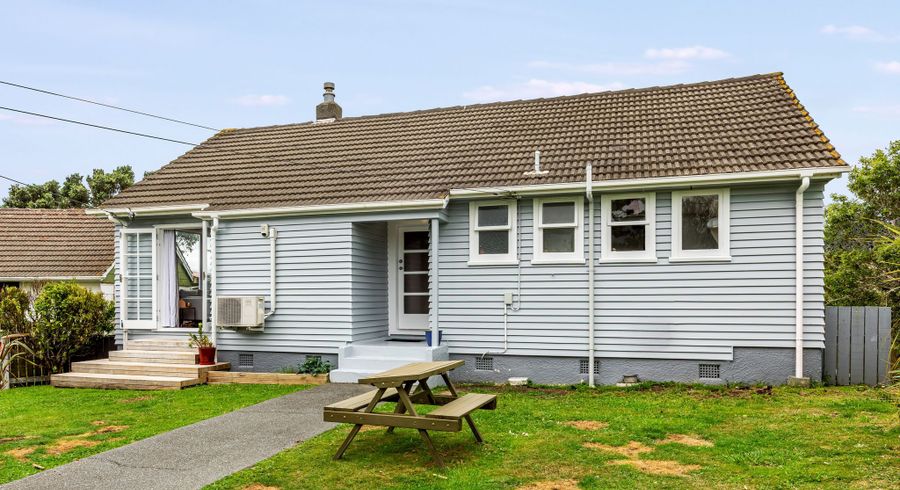  at 11 King Crescent, Ranui Heights, Porirua, Wellington