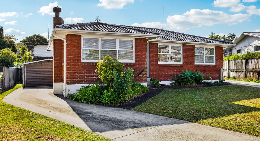  at 12 Firle Place, Green Bay, Waitakere City, Auckland