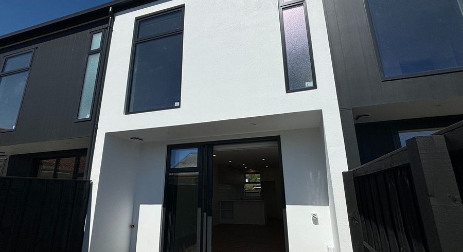  at 5/9 Whittington Avenue, Woolston, Christchurch City, Canterbury