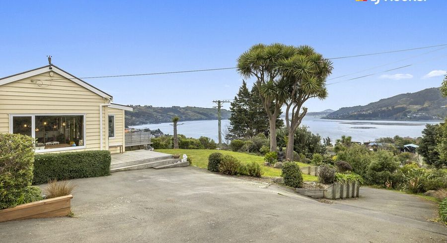  at 3 Glenfinlass Street, Company Bay, Dunedin