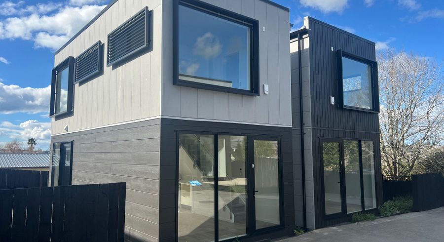  at 14C & D Andrew Road, Howick, Manukau City, Auckland