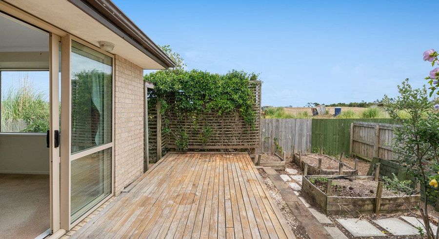  at 9 Raabia Close, Parakai, Rodney, Auckland