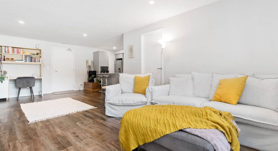  at 209/25 Bute Road, Browns Bay, North Shore City, Auckland