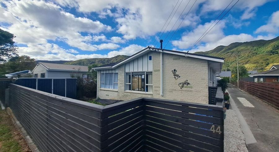 at 1/44 Bauchop Road, Waterloo, Lower Hutt, Wellington