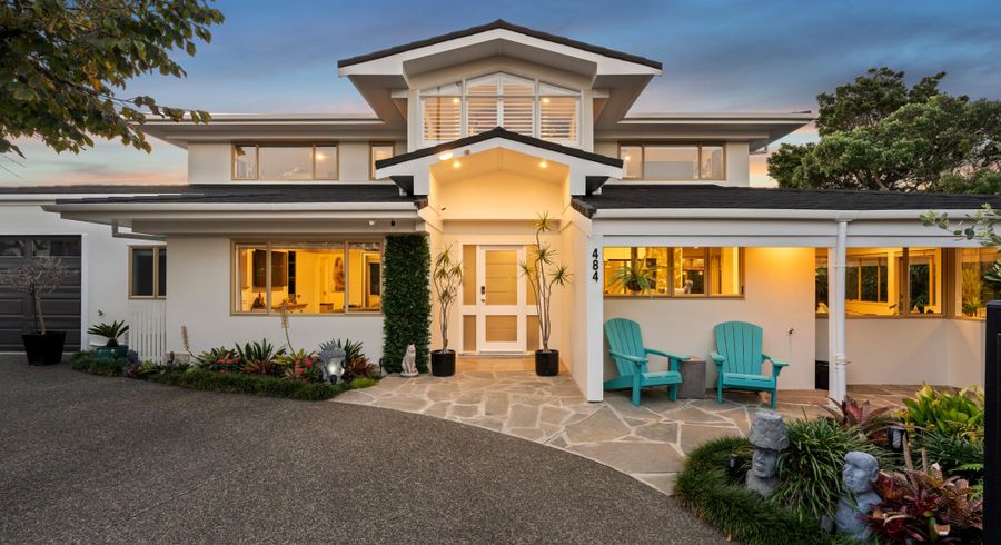  at 484 Beach Road, Murrays Bay, North Shore City, Auckland