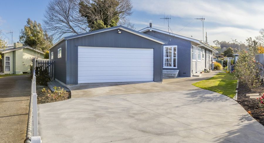  at 7 Avon Terrace, Taradale, Napier