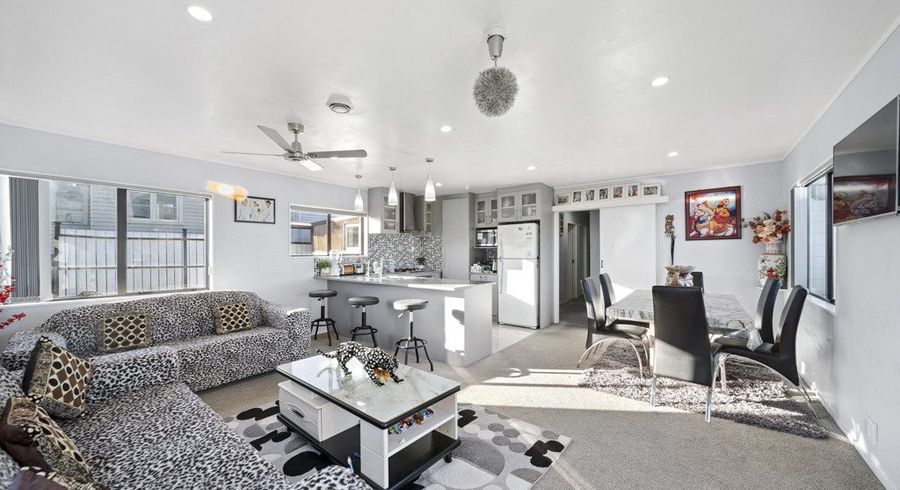  at 2/86 Alfriston Road, Manurewa East, Manukau City, Auckland