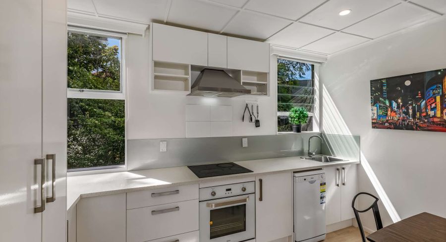  at 3/2 Waitati Place, New Windsor, Auckland City, Auckland