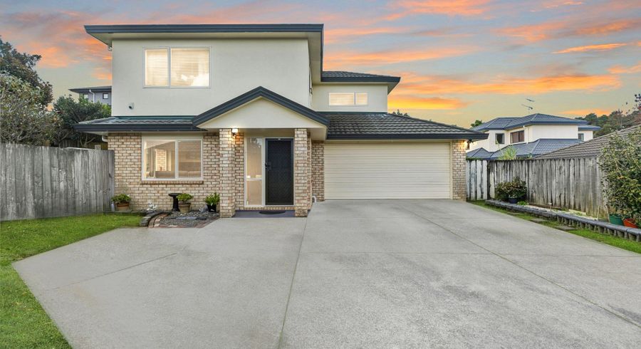  at 45 De Havilland Drive, Goodwood Heights, Auckland