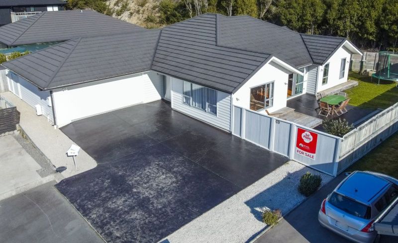  at 69 Riverstone Drive, Riverstone Terraces, Upper Hutt