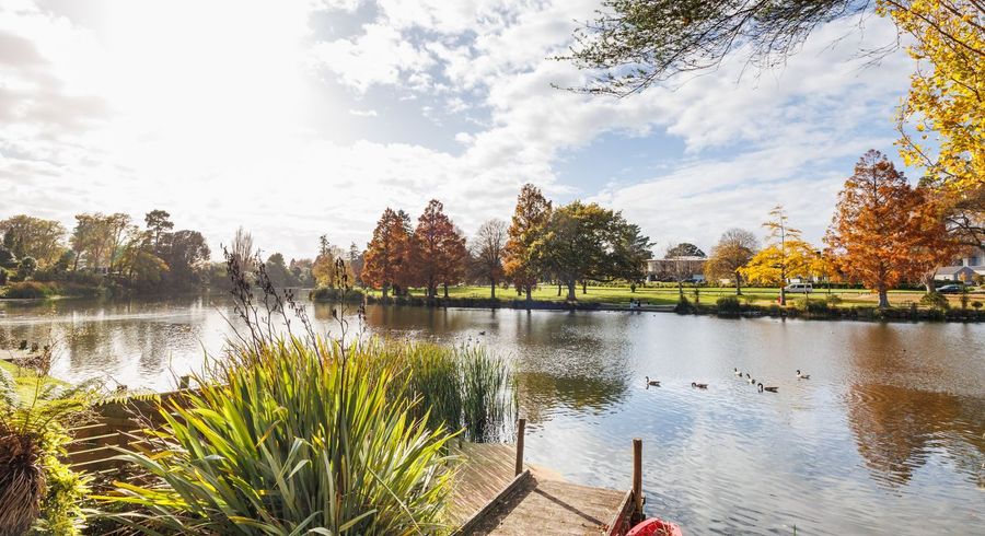  at 43E Manuka Street, Hokowhitu, Palmerston North, Manawatu / Whanganui
