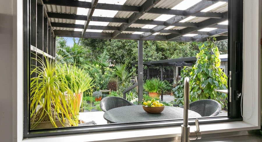  at 5 Kenley Place, Avondale, Auckland