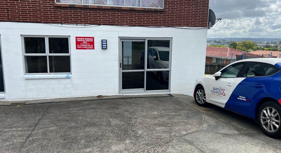  at 270a Great North Road, Henderson, Waitakere City, Auckland