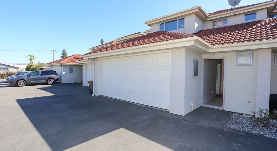  at 52C Brockworth Place, Riccarton, Christchurch