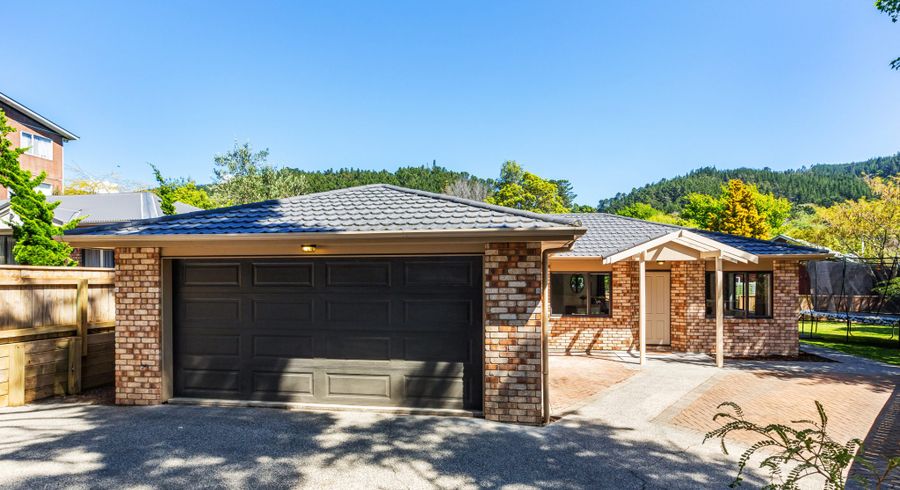  at 35 Forest Road, Pinehaven, Upper Hutt