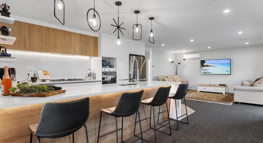  at 80 Penetaka Heights, Pyes Pa, Tauranga, Bay Of Plenty