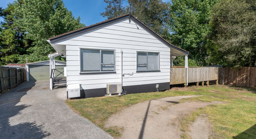  at 21 Manor Place, Bader, Hamilton
