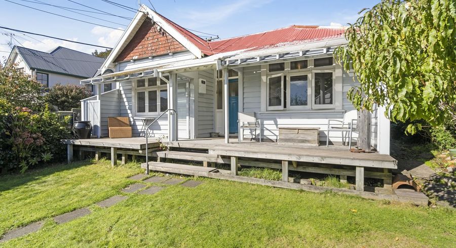  at 1 Moir Street, Mount Victoria, Wellington