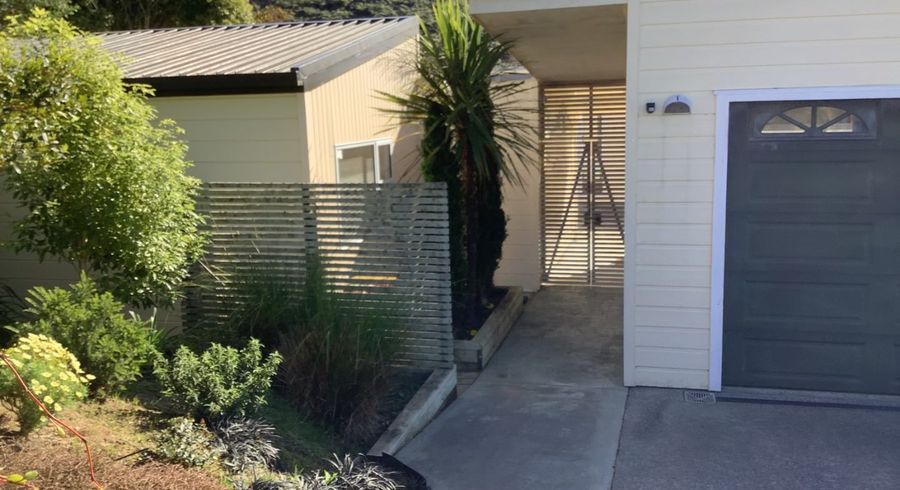  at 184 Park Road, Belmont, Lower Hutt