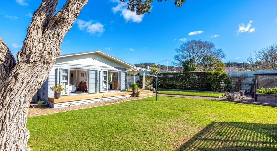  at 18 Rata Street, Oneroa, Waiheke Island, Auckland