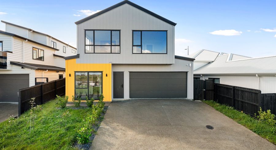  at 16 Parkmore Drive, Rosehill, Papakura, Auckland