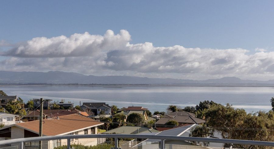  at 9 Vivian Drive, Omokoroa