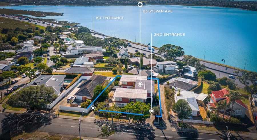  at 83 Sylvan Avenue, Northcote, North Shore City, Auckland
