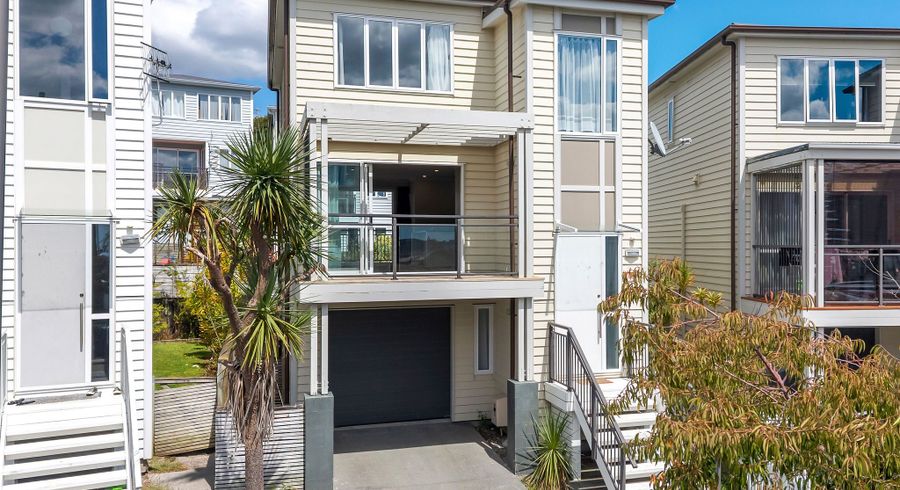  at 6 Panakenake Way, Flat Bush, Manukau City, Auckland