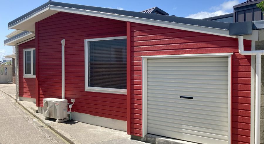  at 2/10 Lyall Parade, Lyall Bay, Wellington, Wellington