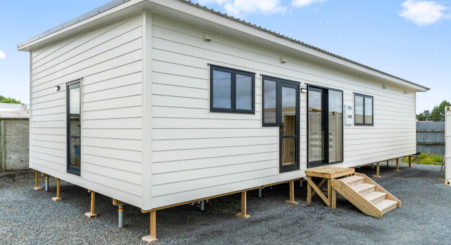  at Paeroa, Hauraki, Waikato