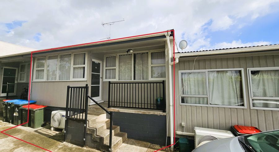  at 3/6 Puka Street, Onehunga, Auckland