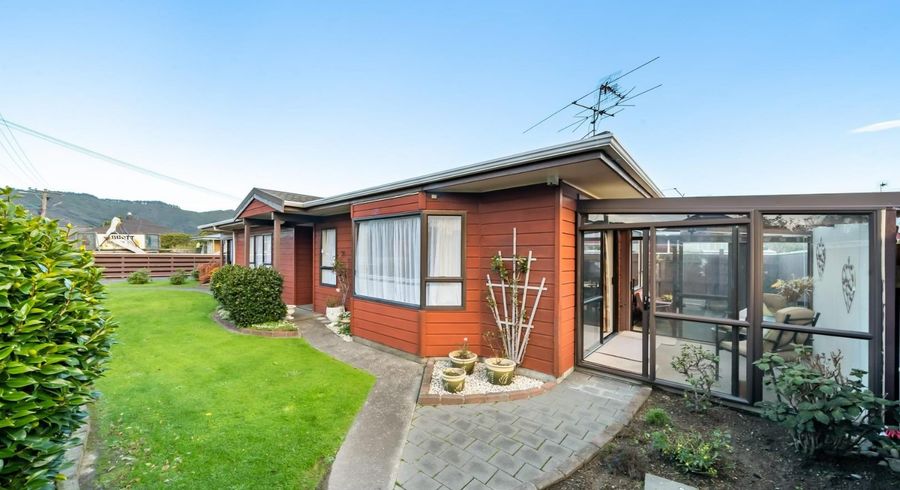  at 1/2 Cottle Street, Avalon, Lower Hutt