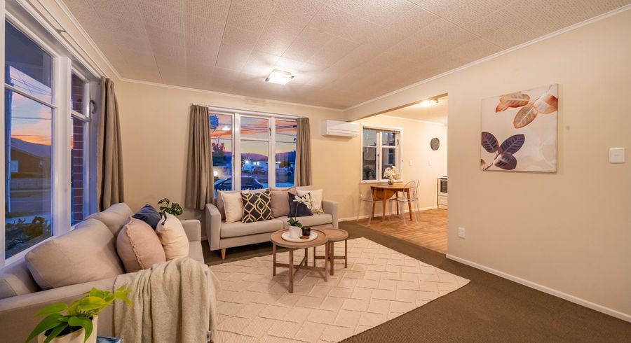  at 1/6 Oxford Crescent, Ebdentown, Upper Hutt, Wellington