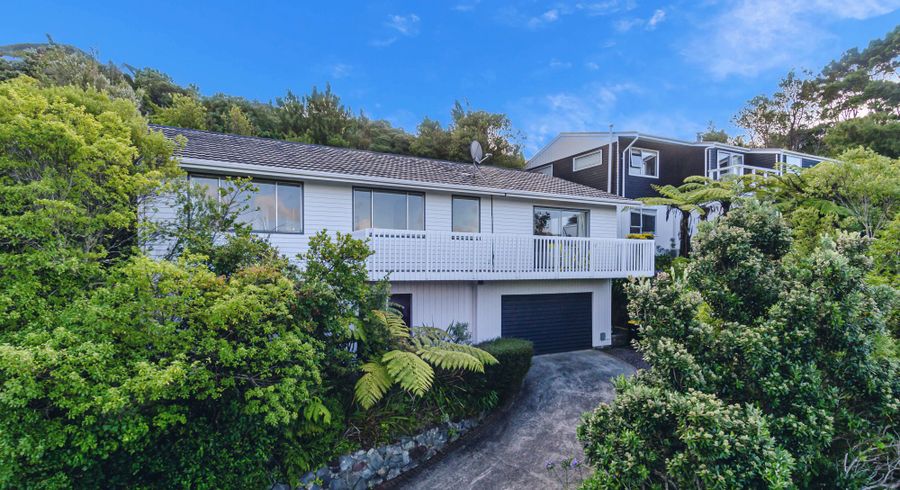  at 70 Allington Road, Karori, Wellington