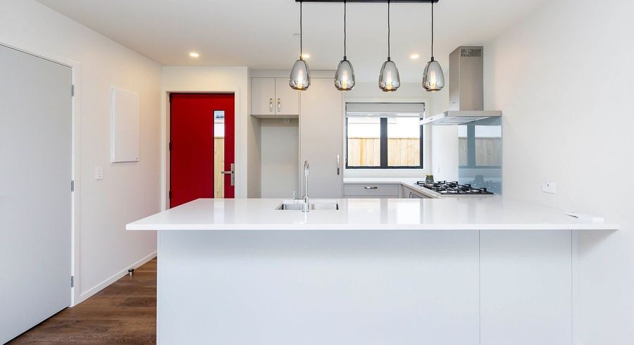  at 6 Exchange Street, Ebdentown, Upper Hutt, Wellington