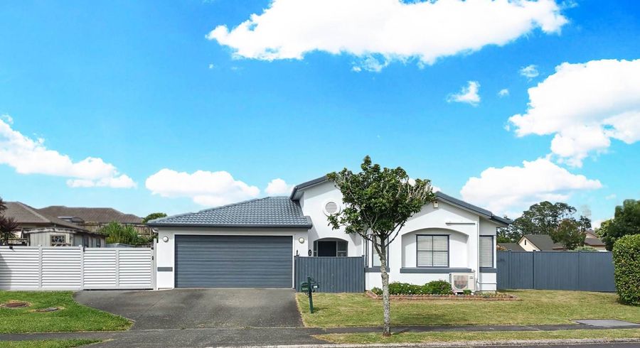 at 46 Hillwell Drive, Henderson, Waitakere City, Auckland